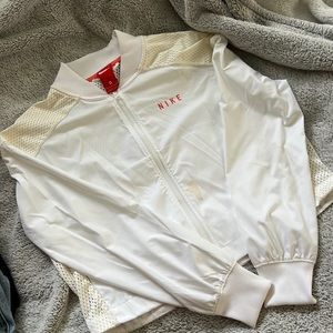nike athletic sports mesh jacket